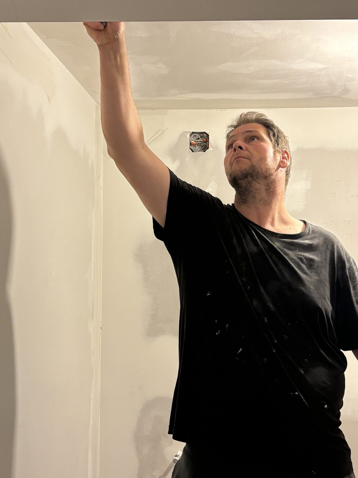 Ceiling and paint finishing underway in the Melrose-area exercise room